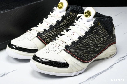 Hyperoad Titan Air Jordan x 23 0724